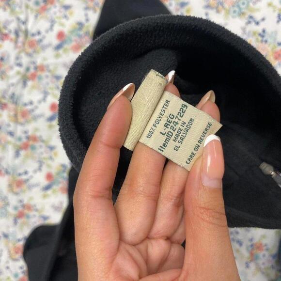 L.L.Bean Women's Black Jacket - Picture 5 of 6